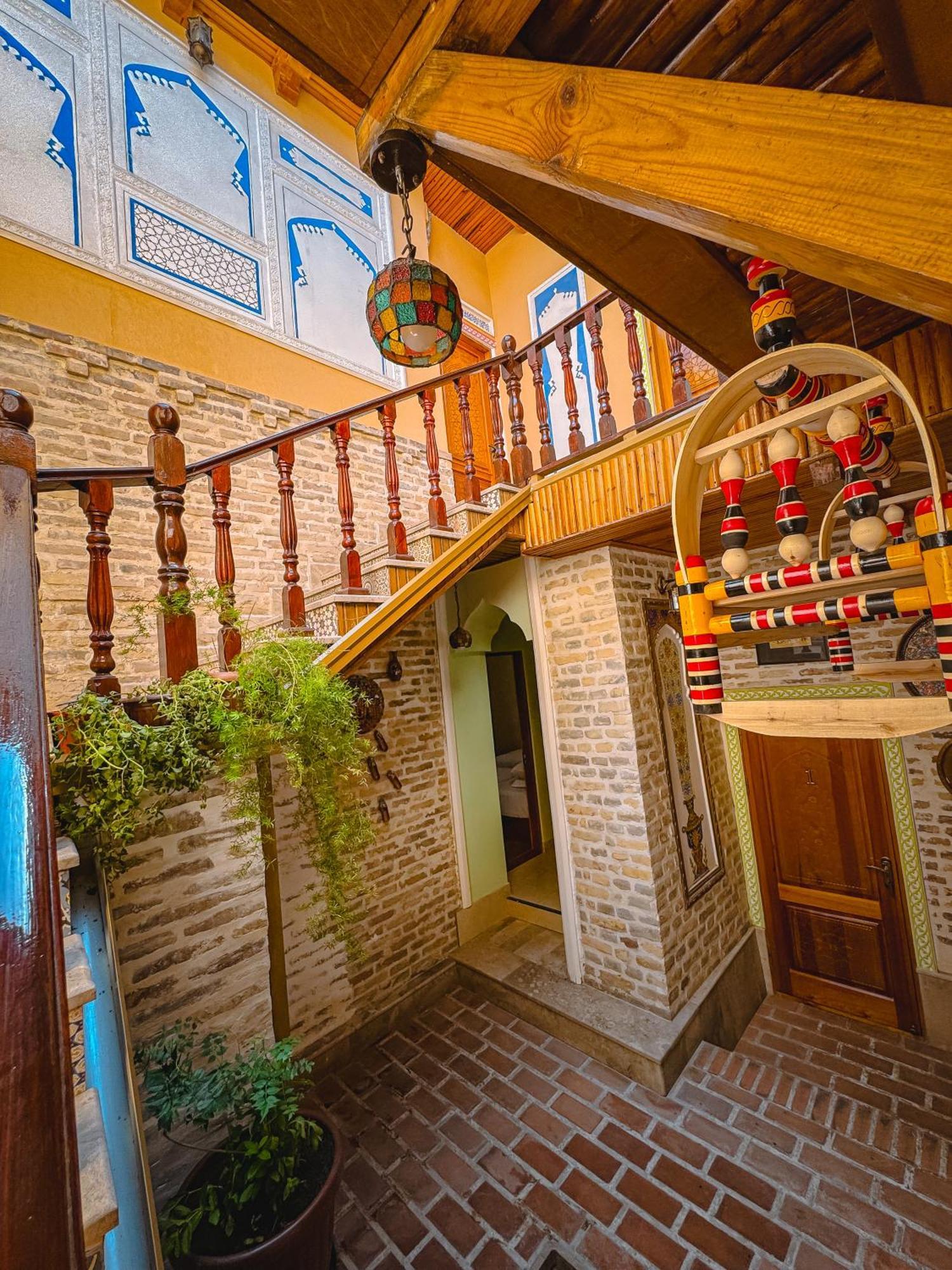 Old Gate Family Guest House Bucara Exterior foto