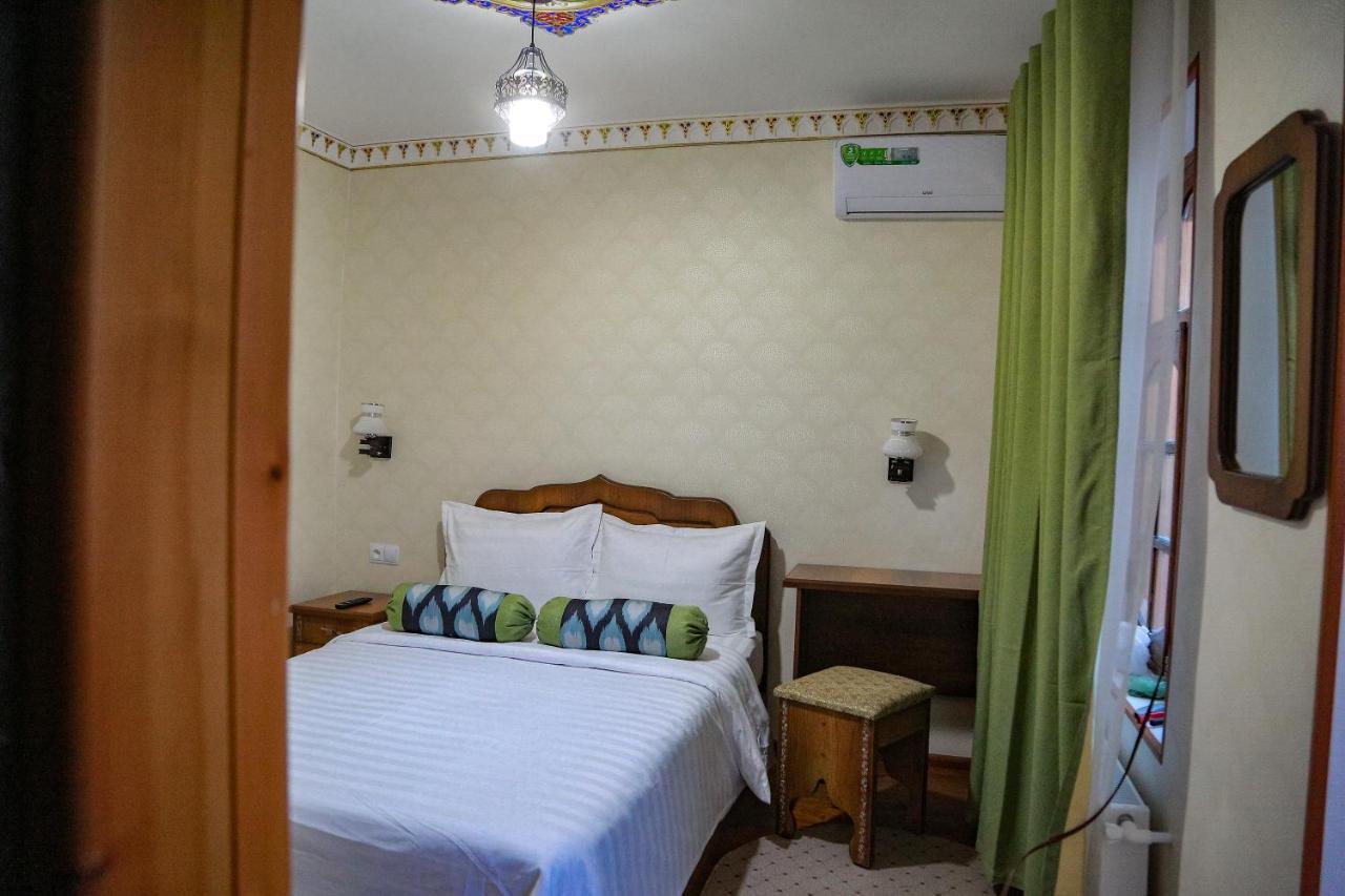 Old Gate Family Guest House Bucara Exterior foto